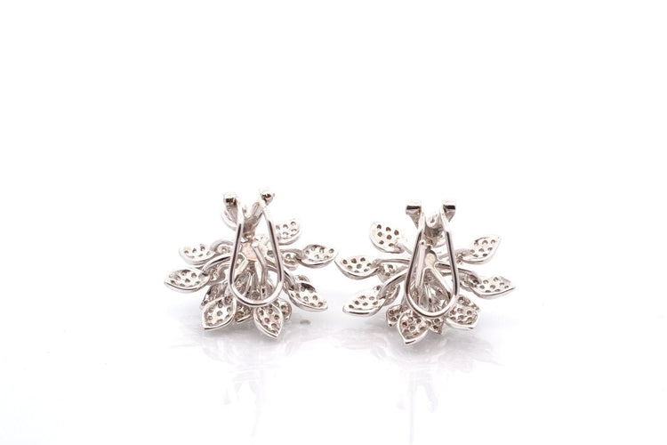 Boucles d'oreilles Boucles d'oreilles en or et diamants 58 Facettes 27759dv