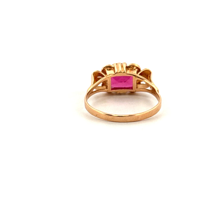 Ring Art Deco yellow gold and ruby