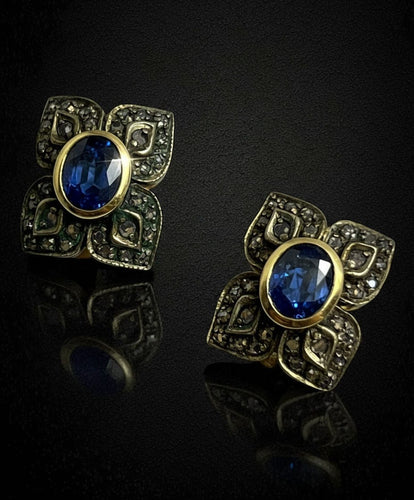 Boucles d'oreilles Boucles d'oreilles florales ornées de saphirs naturels et de diamants 58 Facettes