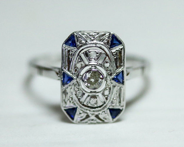 Bague 53.5 Bague Rectangle Art Déco Diamants et Saphirs 58 Facettes A11588