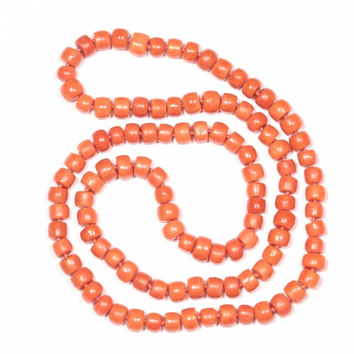 Ecos de la iluminación: Collar de coral sanguíneo 