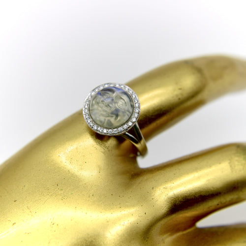 Bague 52 Bague pierre de Lune en or, pierre de lune sculptée, années 1950, avec diamants 58 Facettes A2001I