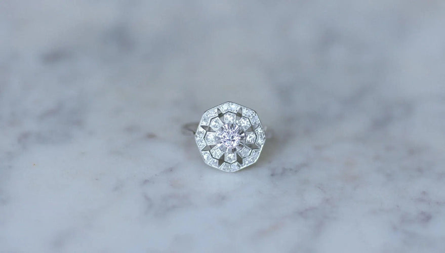 Bague Bague Art Déco Octogonale Diamants 58 Facettes