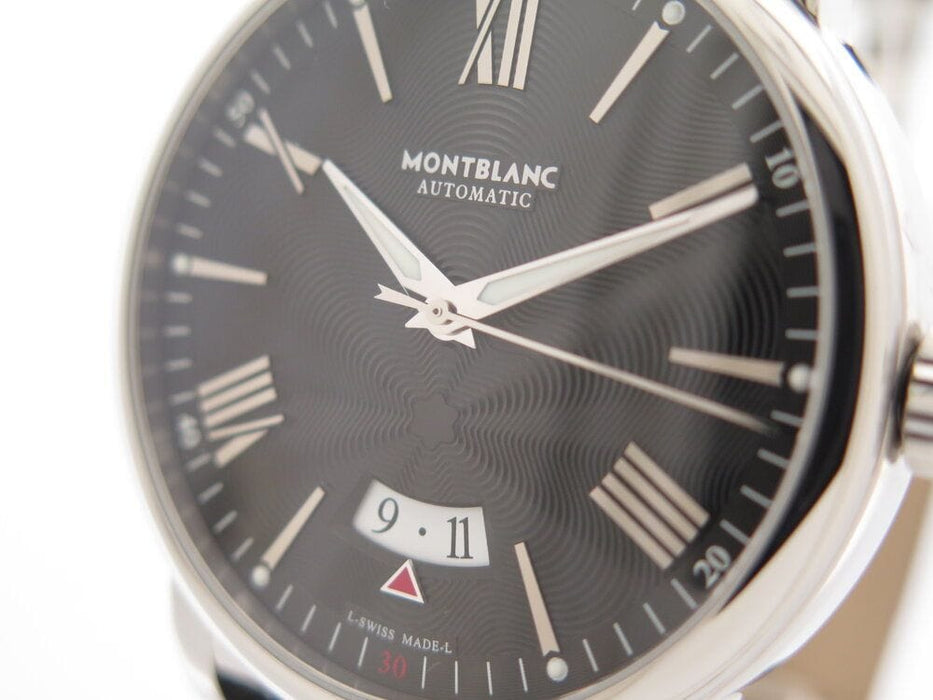 Montre montre MONTBLANC 4810 date 42 mm automatique acier 58 Facettes 263687