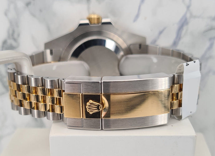 Montre ROLEX - GMT-Master II Céramique 58 Facettes 126713GRNR