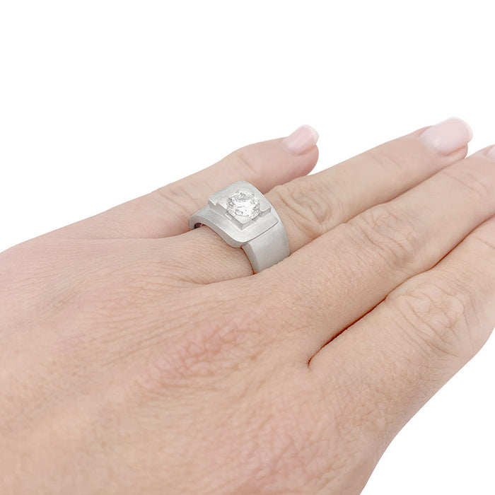 Modernistische ring in witgoud, diamant.