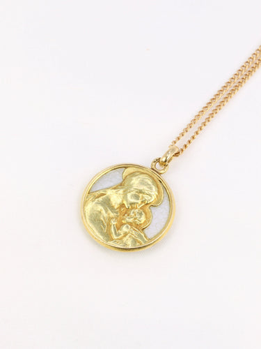 Pendentif Pendentif religieux vintage Vierge à l'enfant or jaune nacre 58 Facettes 818