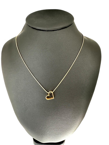 UNOAERRE - Halskæde i gult guld med hjertevedhæng