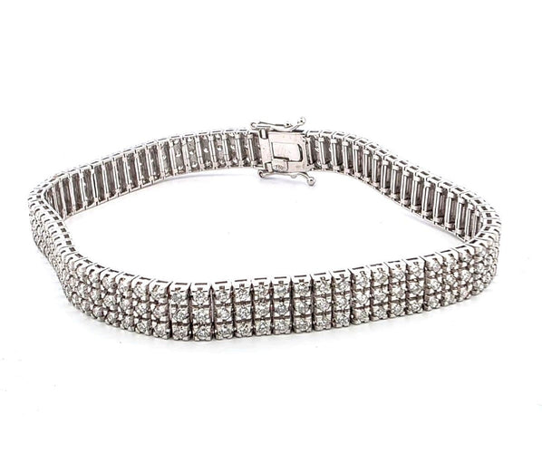 Bracelet Bracelet en or blanc massif serti de diamants 58 Facettes