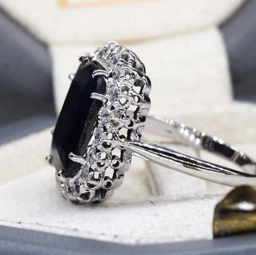 Bague 59 Bague vintage en or blanc avec saphir 58 Facettes