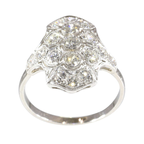 Bague 58 Murmures de l'histoire : une bague antique de distinction 58 Facettes 24347-0019