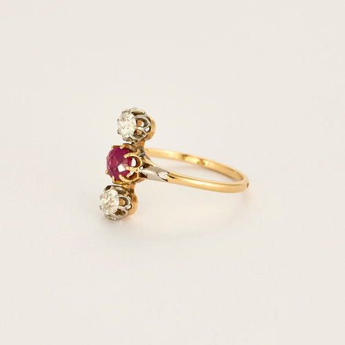 Bague 52 Bague "duchesse"  en or jaune, diamants et rubis 58 Facettes VAN0454