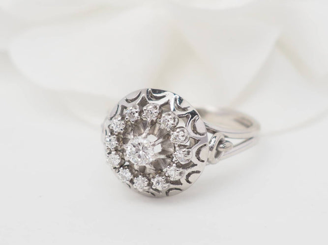 Bague 60 Bague vintage en or blanc, platine et diamants 58 Facettes 33098