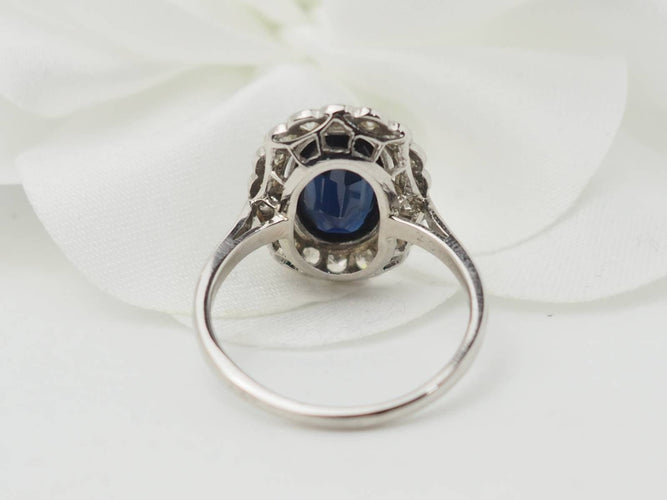 Bague 52.5 Bague Pompadour en or blanc, saphir et diamants 58 Facettes 33190