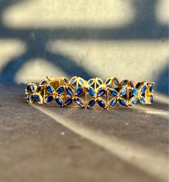 Sapphire rosette bracelet