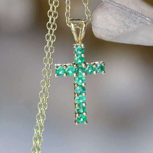 Collier Croix or jaune émeraudes 58 Facettes 24-328B