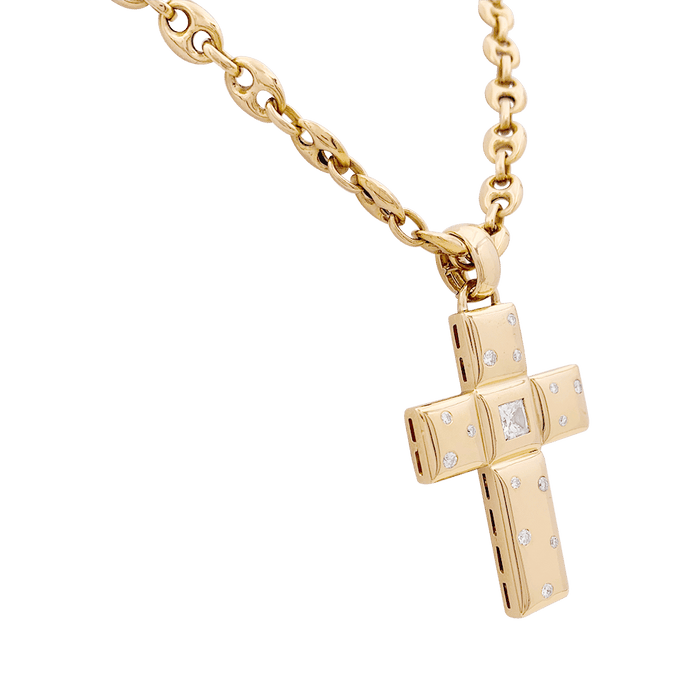 Pendentif Chopard "Croix" or jaune, diamants. 58 Facettes 34196