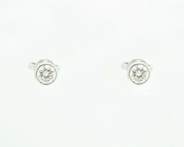 Boucles d'oreilles solitaire 0,60 Ct 58 Facettes