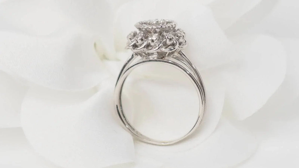 Bague 52.5 Bague marguerite or blanc diamants 58 Facettes 32987