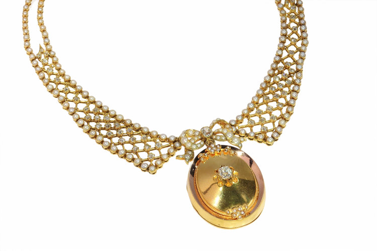 Collier Collier en diamant victorien : un chef-d'œuvre luxueux en or et perles 58 Facettes 24211-0279