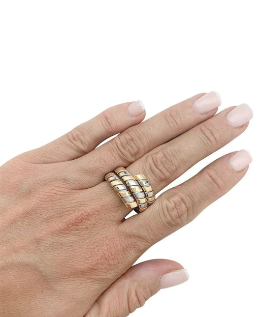 Bague Bague Bulgari Serpenti Tubogas en or jaune 18 carats et acier, années 1980 58 Facettes