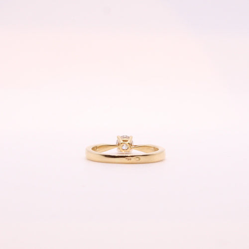 Bague 50.5 Solitaire or jaune diamant serti 4 griffes 58 Facettes