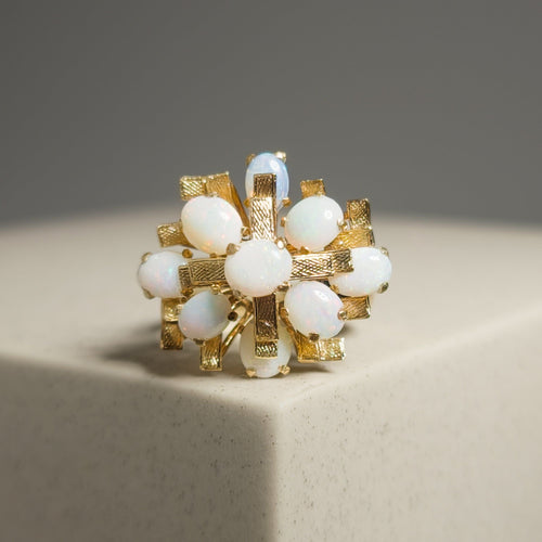 Bague 58.5 Bague en or et opales – Une élégance onirique 58 Facettes 2992