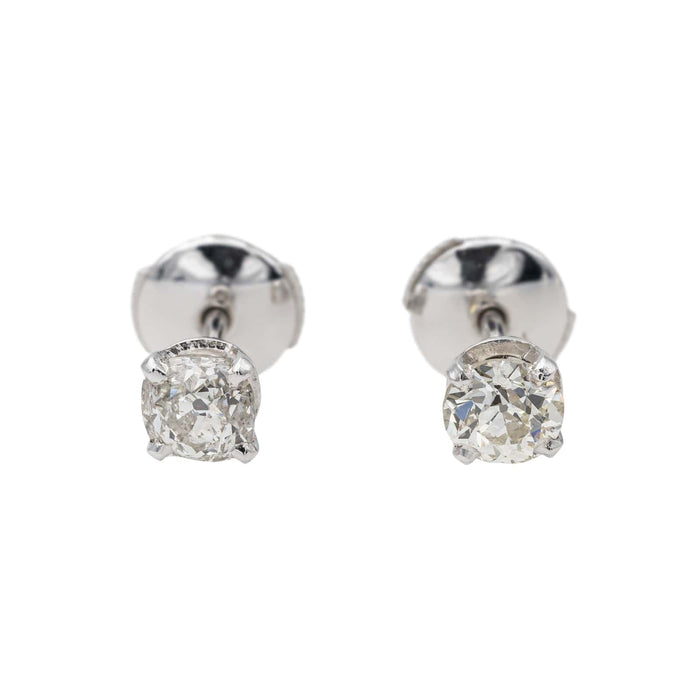 Boucles d'oreilles Boucles d'oreilles Puces Or blanc Diamant 58 Facettes 3547190CN