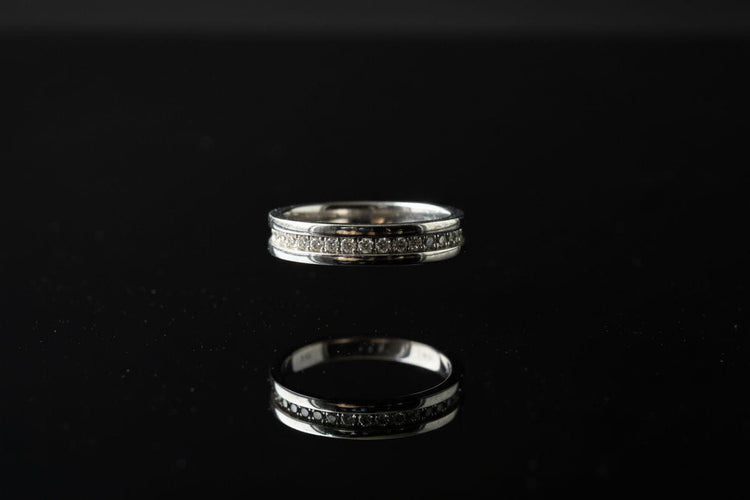 Bague BULGARI - B.zero1 – Bague en or blanc sertie de diamants pavés 58 Facettes