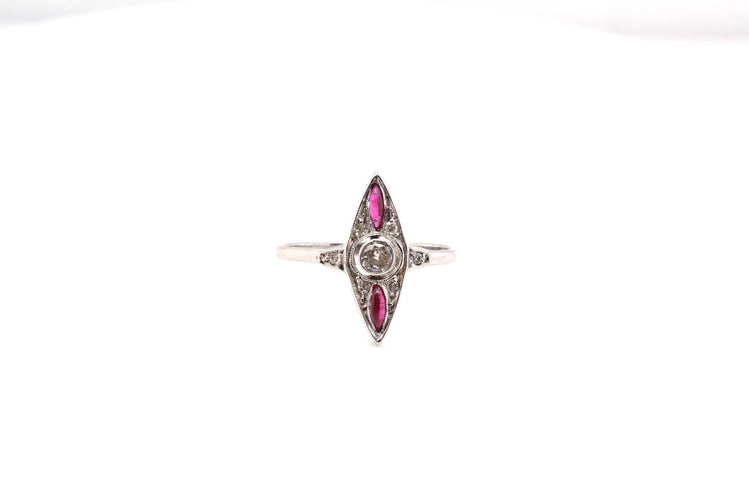 Bague 55.5 Bague Marquise Or blanc Diamants Rubis 58 Facettes 24974