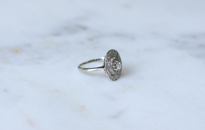 Bague 52 Bague Ovale Art Déco Diamants 58 Facettes