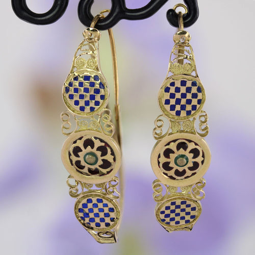 Boucles d'oreilles Boucles d'oreilles poissardes émail or jaune 58 Facettes 25-105