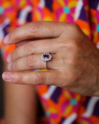 Bague 52 Bague Pompadour en Or blanc, Rubis et Diamants 58 Facettes A11587