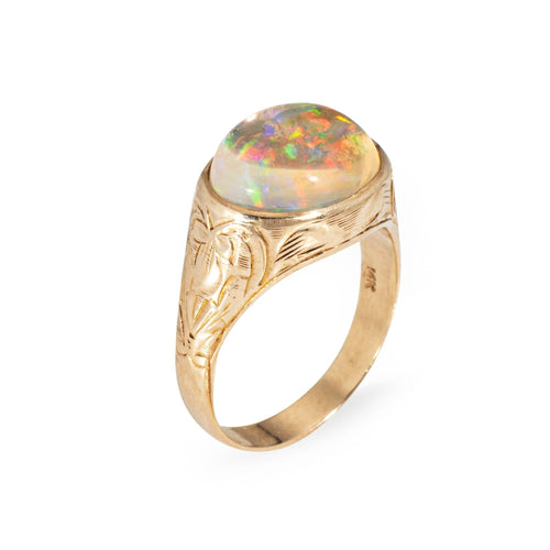 Bague Bague victorienne ancienne en or jaune 14 carats, ornée d'une opale gelée, taille 6. Bijou vintage de grande qualité. 58 Facettes G14138