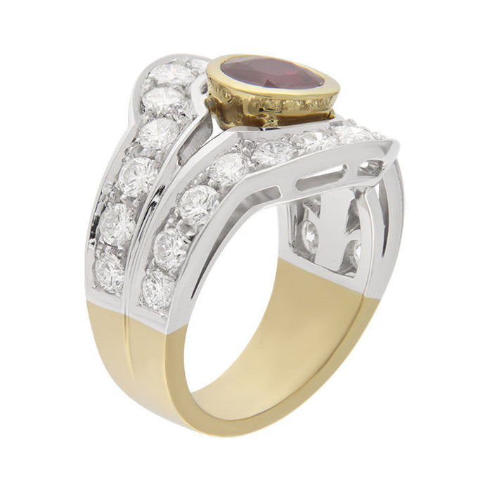 White and yellow gold ring with rubies and diamonds