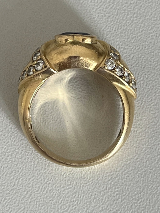 Yellow gold sapphire heart diamond bangle ring