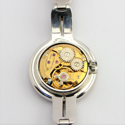 Montre Montre Chopard Genève en or blanc 18 carats avec onyx et diamants 58 Facettes