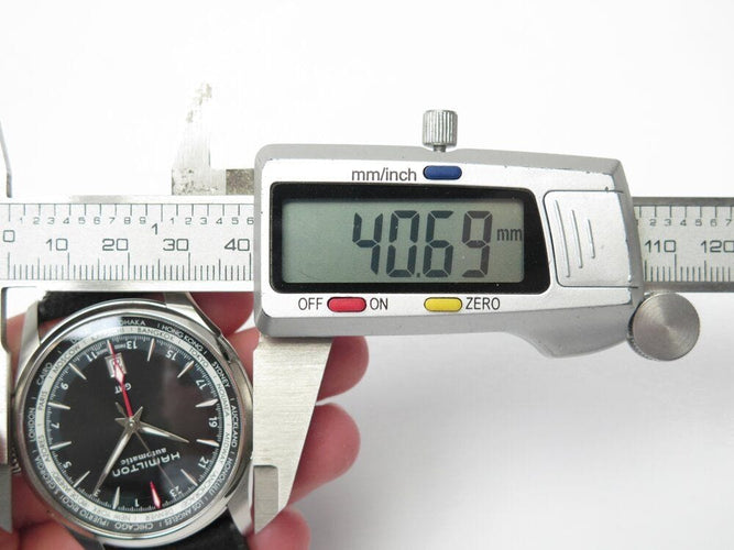 Montre montre HAMILTON jazzmaster gmt h32695731 40mm automatique boite 58 Facettes 266765