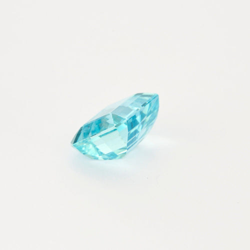 Sublime Aigue-Marine de 29 carats 58 Facettes