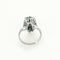 Bague 57 Bague en or blanc, diamants et émeraudes 58 Facettes CAN1416