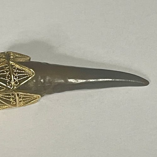 Montre Pendentif en or et griffe de Casoar casqué 58 Facettes