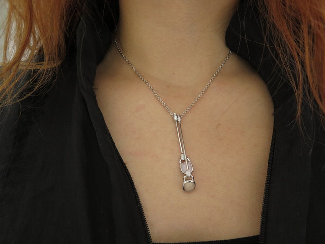 Collier collier POIRAY indrani pendentif diamants or blanc 18k 10gr diamant pierres 58 Facettes 271032
