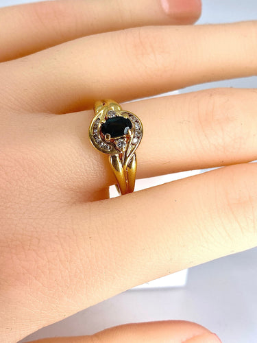 Bague 57 Bague en or jaune 18 carats en saphir et diamants 58 Facettes AB337