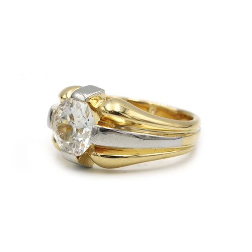 Bague 53 Chevalière - Or jaune et blanc et diamant 58 Facettes 1045