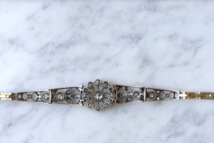 Bracelet Bracelet ancien en or rose, argent, et diamants 58 Facettes