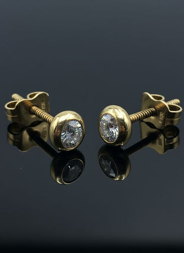 Boucles d'oreilles Boucles d'oreilles puces en diamant 58 Facettes