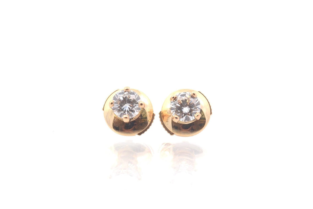 Boucles d'oreilles Puces d'oreilles en or 18k et diamants 58 Facettes 26111-A