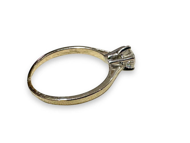 Bague 55 Bague solitaire en or blanc et diamant 58 Facettes 466001