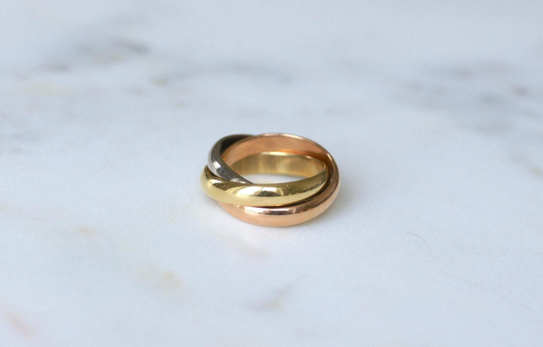 Bague 50 CARTIER - Bague Trinity 3 ors Modèle Classique 5 Diamants 58 Facettes