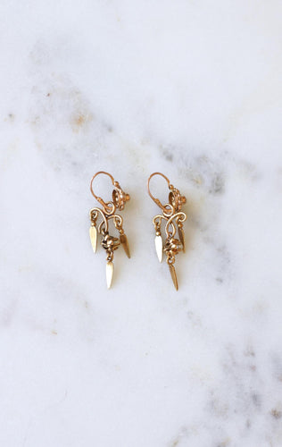 Boucles d'oreilles Boucles d'Oreilles Anciennes Pendantes en Or, Email et Perles 58 Facettes